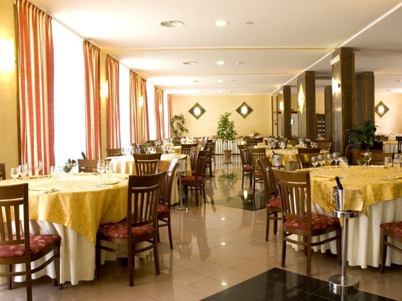 Hotel River Palace Terracina Esterno foto