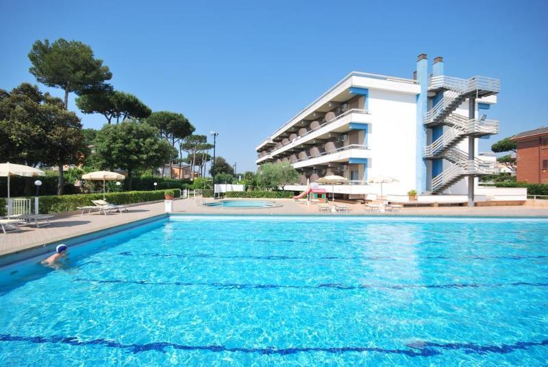 Hotel River Palace Terracina Esterno foto