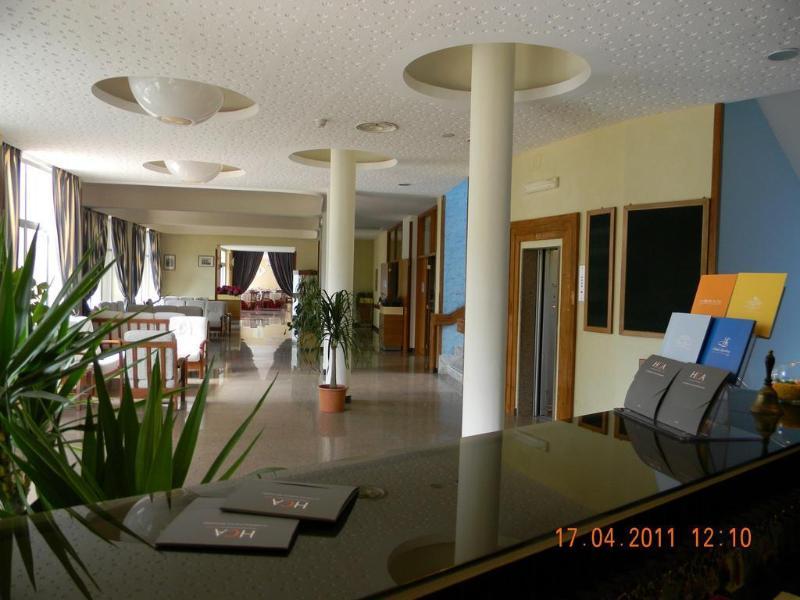 Hotel River Palace Terracina Esterno foto